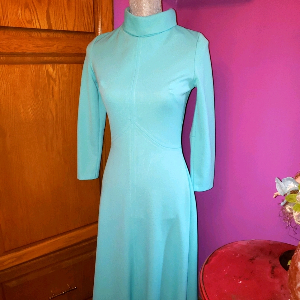 Vintage turquoise dress